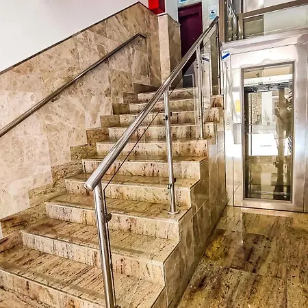 Lägenhet Vivienda Centrica Frente Al Mar Málaga